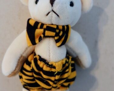 銀座三越地下2階＠2022年福袋＠フレデリックカッセル他